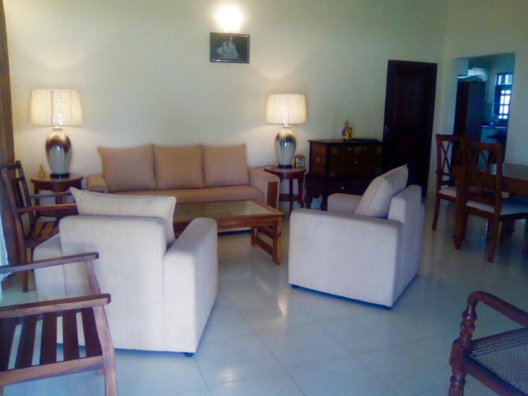 Nalendra Villa - Oceanfront Hikkaduwa Esterno foto